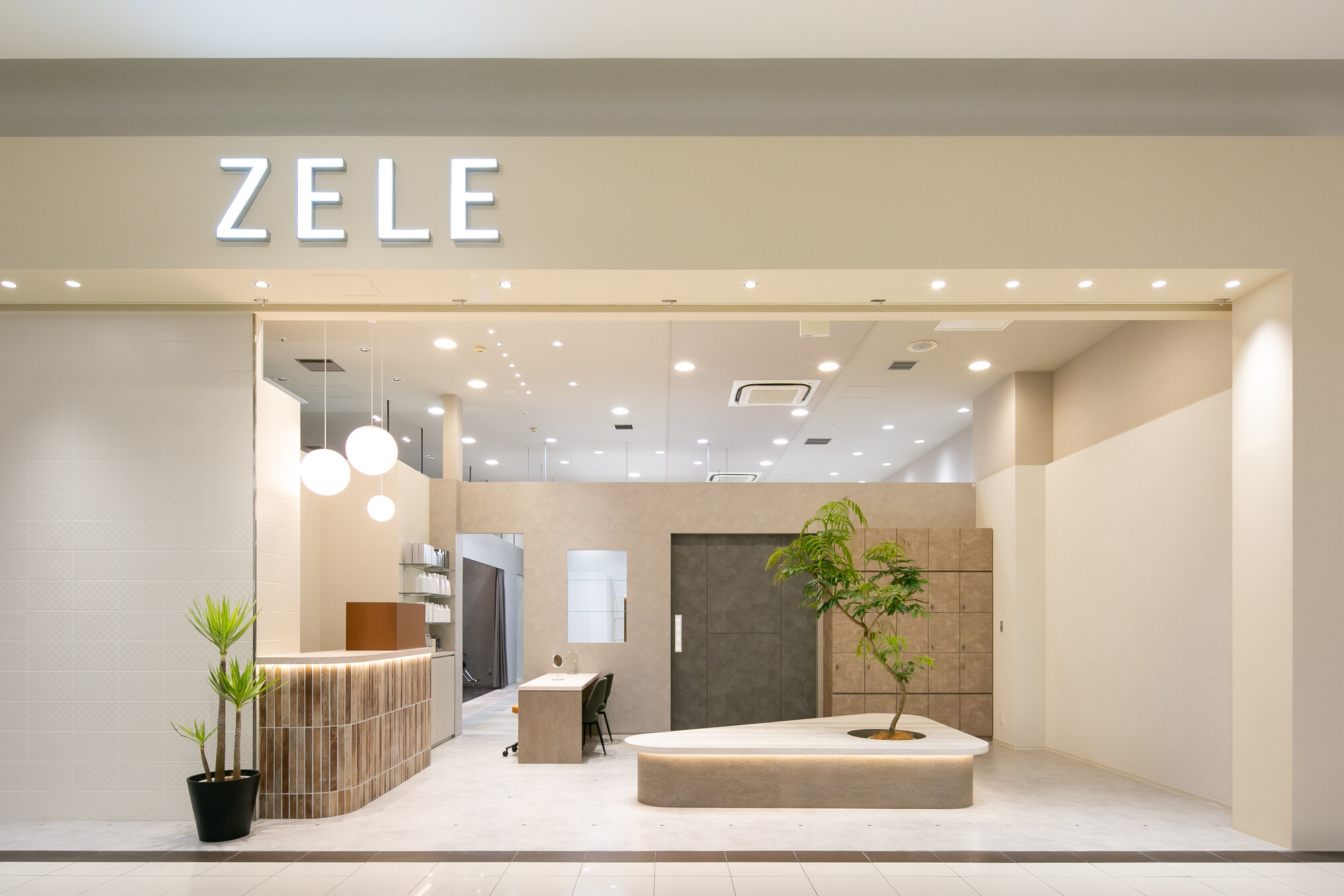 ZELE イオンモール新瑞橋店　内観写真